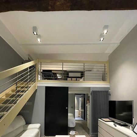 Portici Design Suite - Historical Center Bolonha Exterior foto
